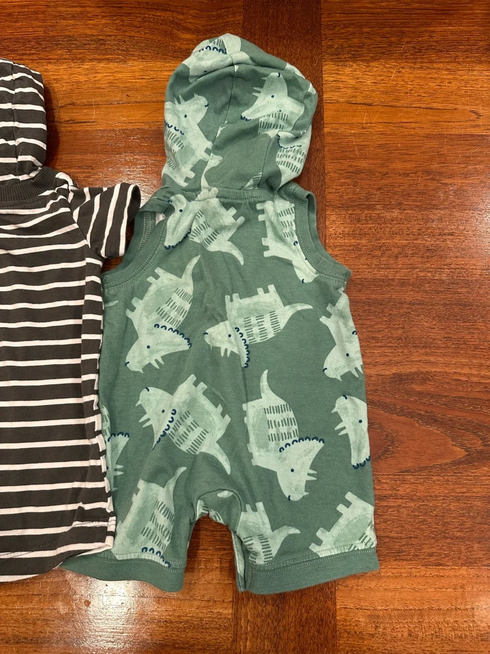 Carters hooded shortie